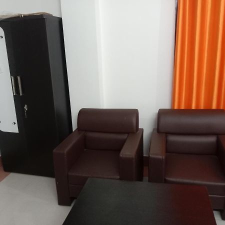 Niroda Guest House Guwahati Eksteriør bilde