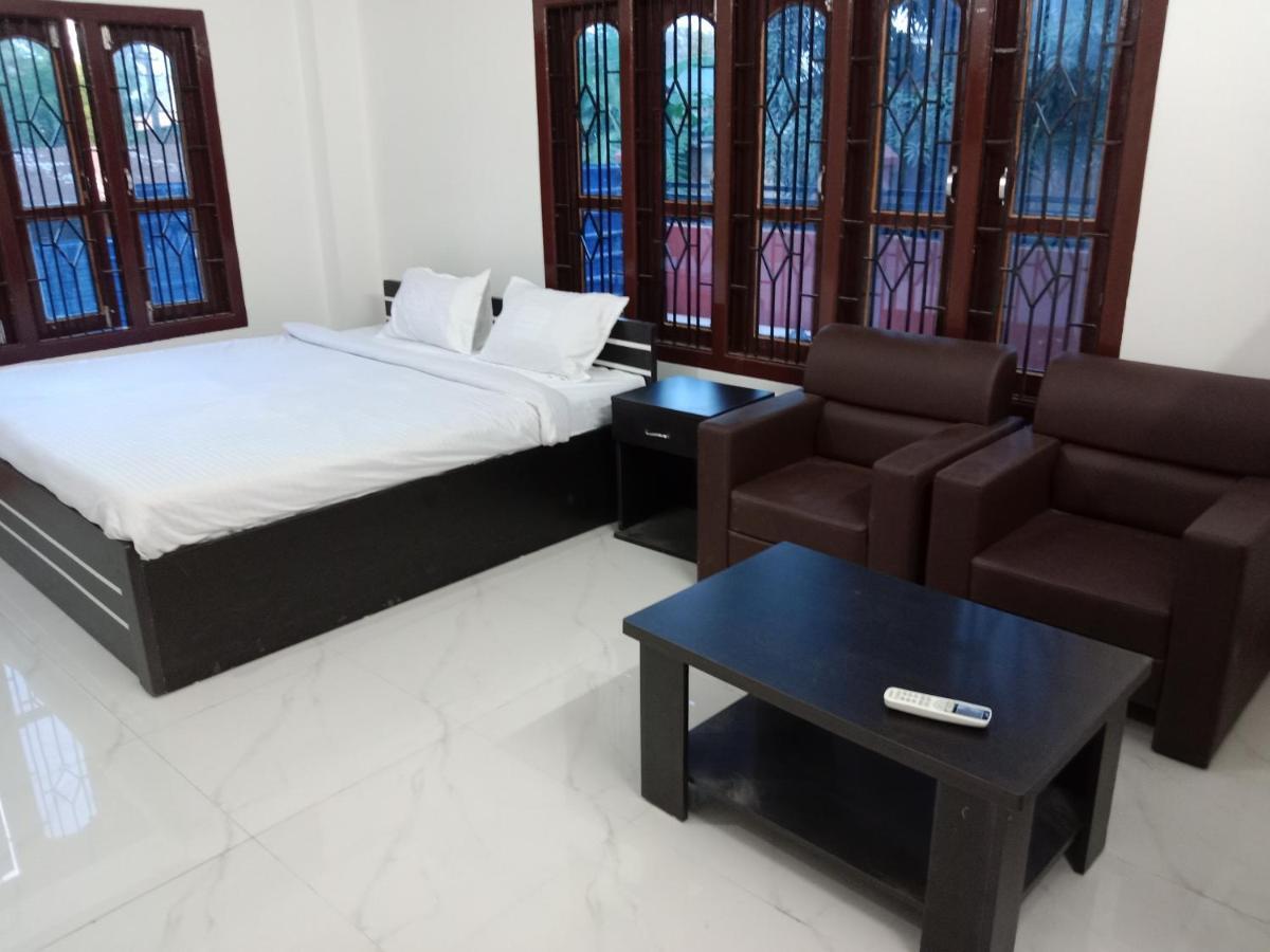 Niroda Guest House Guwahati Eksteriør bilde
